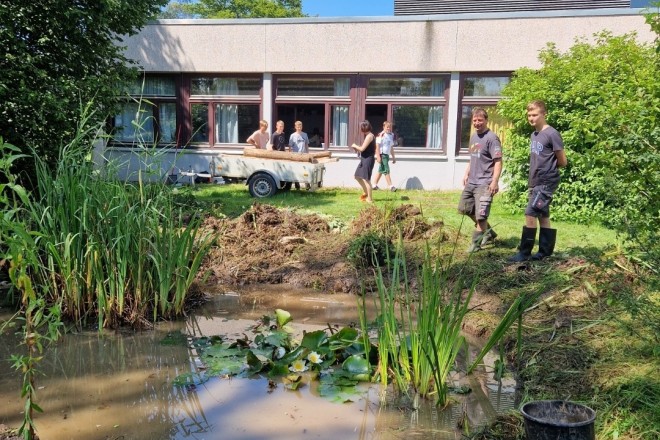 gymnasiums muensingen - neugestaltung außenbereich teich